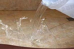 漳浦漏水维修 免砸砖防水材料该如何施工